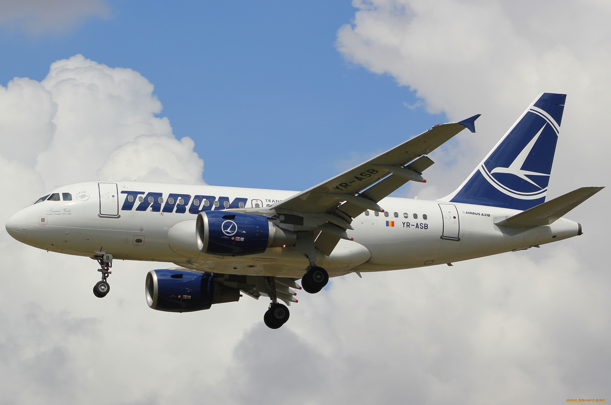 airbus a318 tarom, ,  , , , 